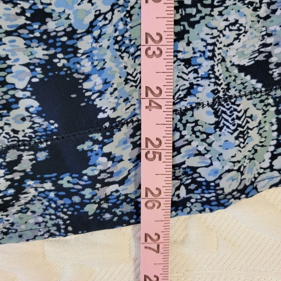 Joie Blue Parisian Paisley Long Sleeve Blouse Front Tie Tassles Size Large - Picture 12 of 12